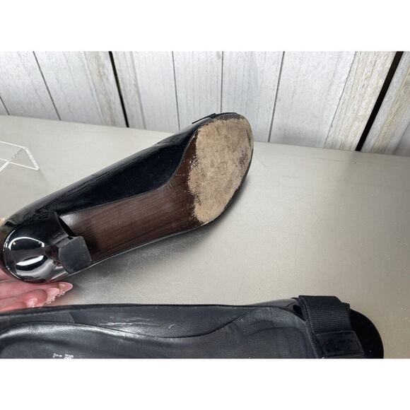 Stuart Weitzman Kitten Bow Heels Shoes 9.5M Patent Leather Pumps Peep Toe - Picture 7 of 8